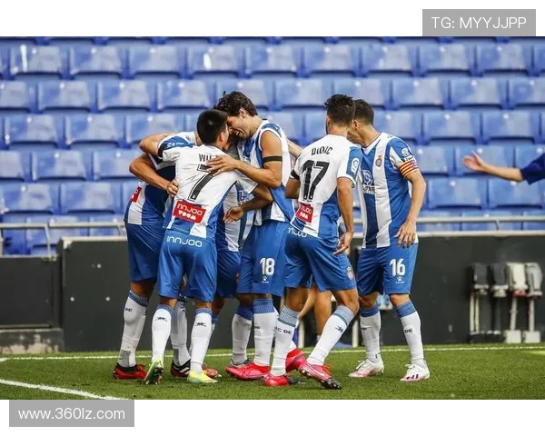 马卡加维场地训练十天回归合练